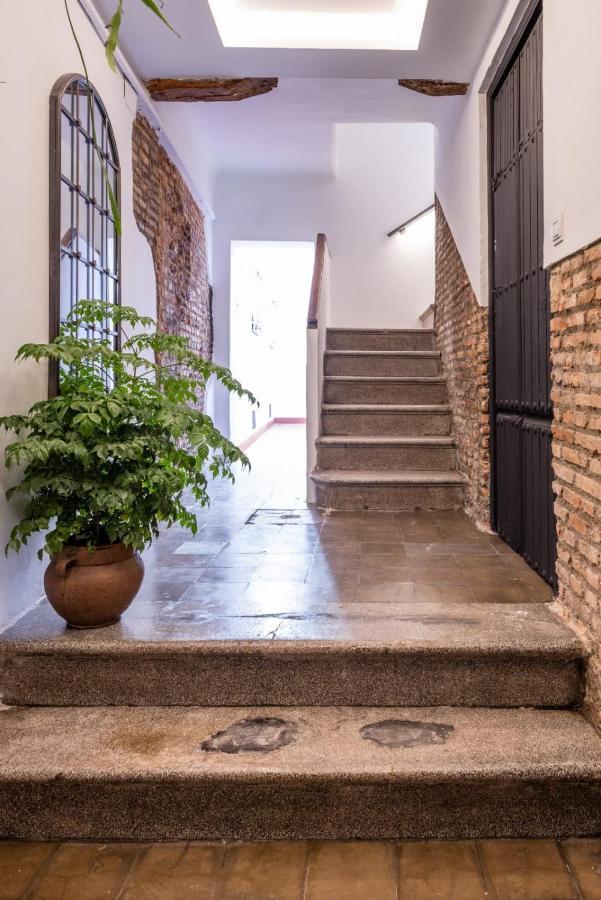 Apartamento Junto A Hospital Real Apartman Granada Kültér fotó